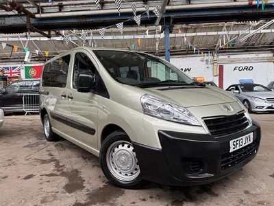 Used Peugeot TePee Comfort 2013 Gold MPV