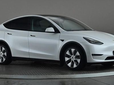 White Used 2022 Tesla Model Y Long Range AWD SUV | £25,198 (Fair price)