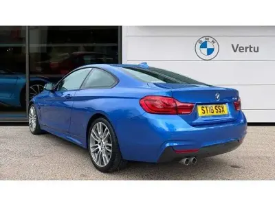 Usado BMW 420 M Sport 184 HP (135 kW) 2018 Azul Coupé