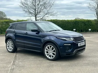 Używany Land Rover Range Rover evoque HSE Dynamic 2017 Niebieski Kombi