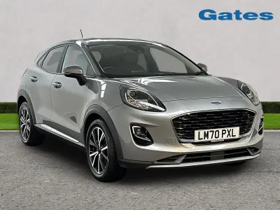 Usado Ford Puma Titanium 125 HP (91 kW) 2020 Prateado SUV