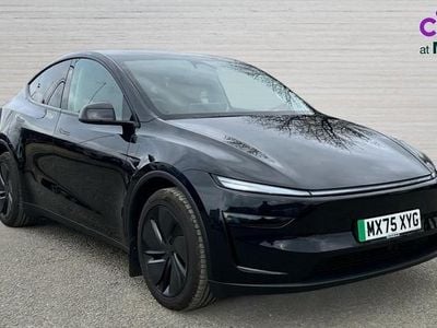 New Tesla Model Y Long Range AWD 286 kW (389 HP) 2025 Black SUV