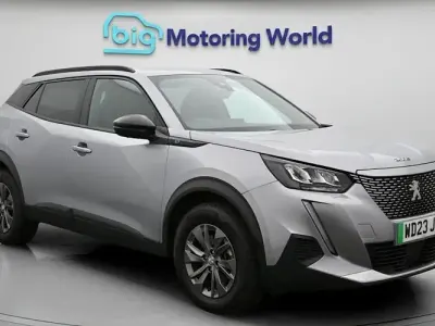 Used Peugeot e-2008 Active+ 100 kW (136 HP) 2023 Grey SUV