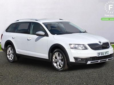 Begagnad Skoda Octavia Scout 4x4 184 HK (135 kW) 2016 Vit Halvkombi