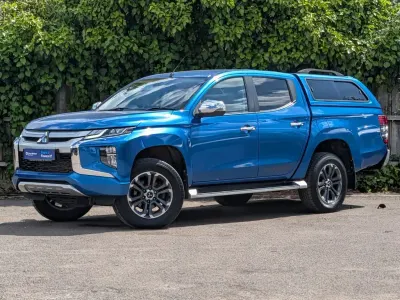 Used Mitsubishi L200 Warrior 150 HP (110 kW) 2020 Blue Pickup