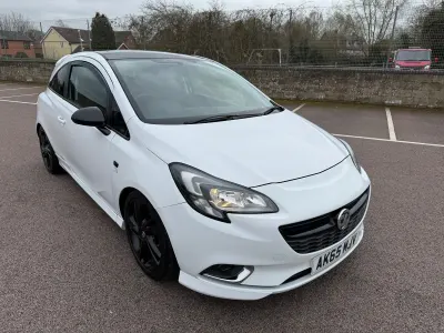 Used Vauxhall Corsa Edition 2015 White Hatchback