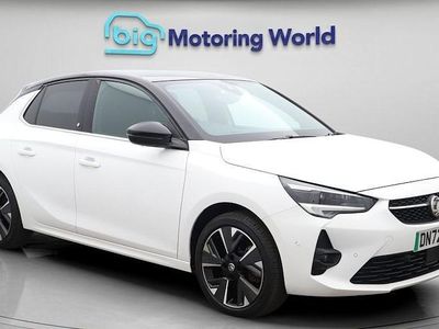 Used Vauxhall Corsa-e Ultimate 100 kW (136 HP) 2022 White Hatchback