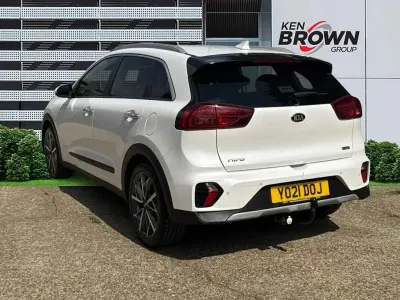 Used Kia Niro 2021 White SUV