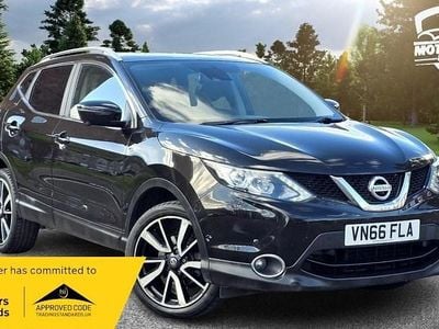 Used Nissan Qashqai S 163 HP (119 kW) 2016 Black SUV
