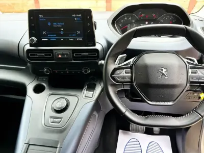 Used Peugeot Rifter Access 131 HP (96 kW) 2020 Beige MPV