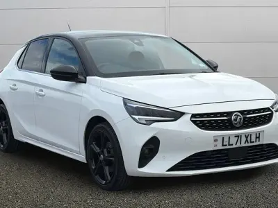 Begagnad Vauxhall Corsa Edition 75 HK (55 kW) 2021 Vit Halvkombi