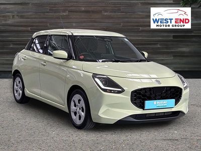 Używany Suzuki Swift 2024 Żółty Hatchback