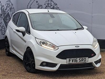 Used Ford Fiesta ST 2016 White Hatchback