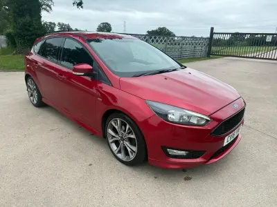 Used Ford Focus ST-Line 2018 Red Hatchback