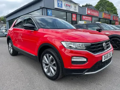 Używany VW T-Roc Design 150 KM (110 kW) 2018 Czerwony SUV