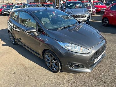 Used Ford Fiesta ST-Line 125 HP (91 kW) 2017 Grey Hatchback