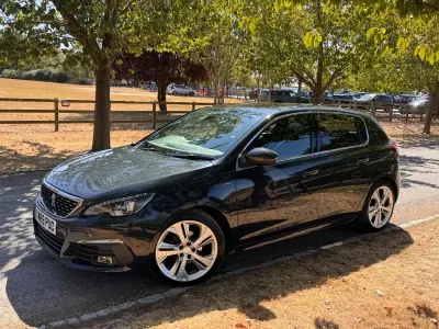 Used Peugeot 308 GT-line 130 HP (95 kW) 2019 Grey Hatchback