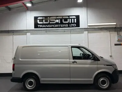 Używany VW Transporter Startline 2020 Srebrny Van