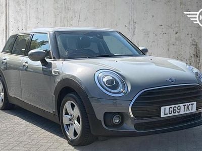 Usado Mini Cooper Clubman Classic 134 CV (98 kW) 2019 Gris Familiar