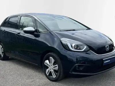 Używany Honda Jazz Hybrid 109 KM (80 kW) 2021 Niebieski Hatchback