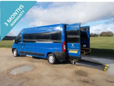 Used Peugeot Boxer 2019 Blue Van