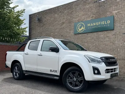 Used Isuzu D-Max 164 HP (120 kW) 2017 White Pickup