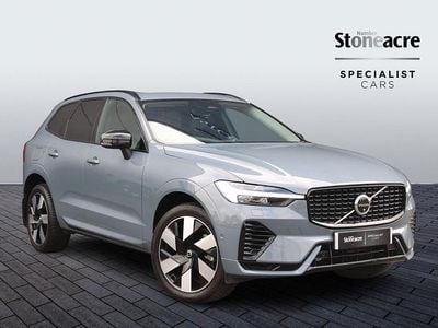 Usado Volvo XC60 Ultimate 449 HP (330 kW) 2023 Cinzento SUV