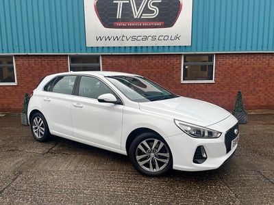 White Used 2018 Hyundai i30 SE Hatchback | £9,284 (Fair price)