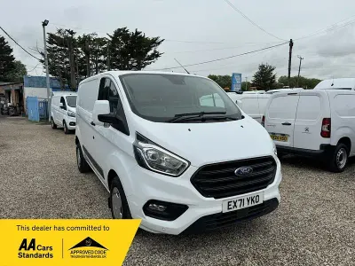 Used Ford Transit Custom Trend 105 HP (77 kW) 2021 White Van