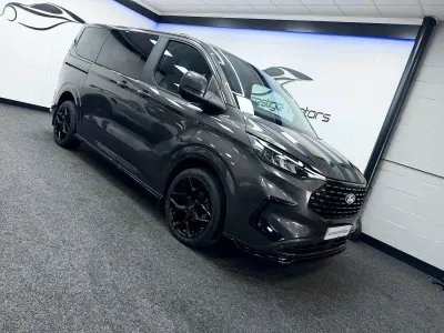 Used Ford Tourneo