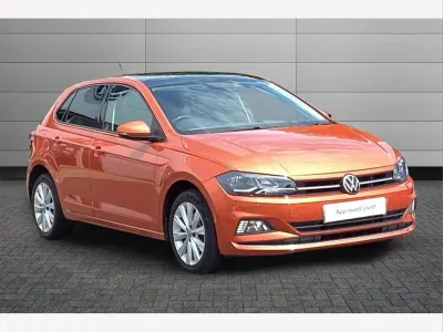 Used VW Polo SEL 110 HP (80 kW) 2021 Energetic orange Hatchback