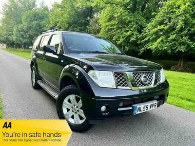 Used Nissan Pathfinder 174 HP (127 kW) 2005 Black SUV