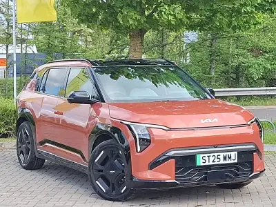 Usado Kia EV3 GT-Line S 147 kW (201 CV) 2025 Naranja SUV