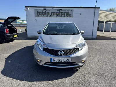 Używany Nissan Note Acenta Premium 90 KM (66 kW) 2013 Srebrny Hatchback