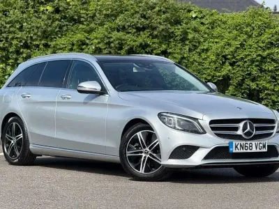 Używany Mercedes C200 2018 Kombi