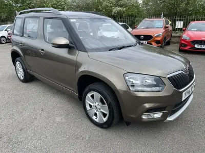 Używany Skoda Yeti 105 KM (77 kW) 2014 Brązowy SUV