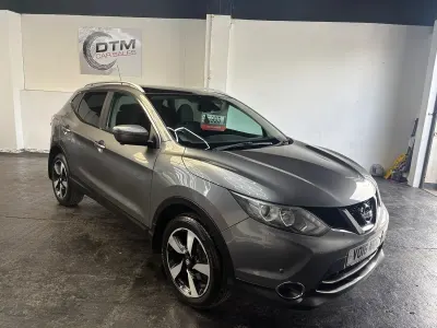 Used Nissan Qashqai N-Connecta 110 HP (80 kW) 2016 Grey SUV