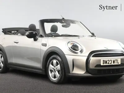 Used Mini Cooper Classic 134 HP (98 kW) 2023 Silver Hatchback