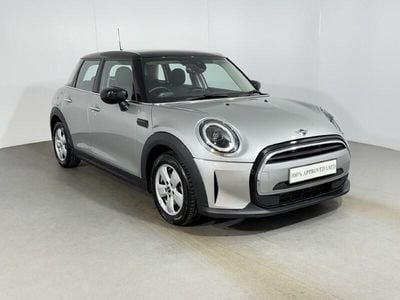 Used Mini Cooper Classic 134 HP (98 kW) 2023 Silver Hatchback