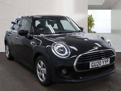 Begagnad Mini Cooper Classic 2020 Svart Halvkombi