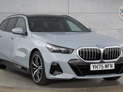 Begagnad BMW 530e M Sport 295 HK (216 kW) 2025 Grå Kombi