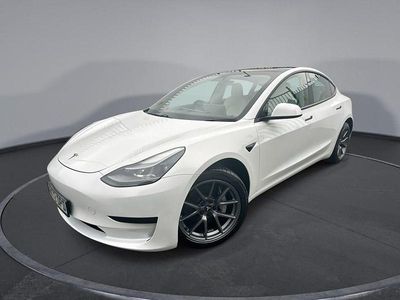 Used Tesla Model 3 RWD 177 kW (241 HP) 2022 White Sedan