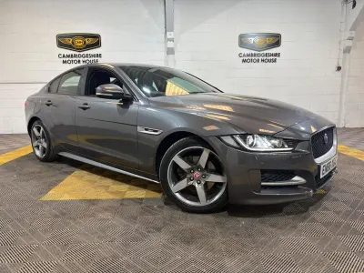 Used Jaguar XE R-Sport 180 HP (132 kW) 2017 Grey Sedan