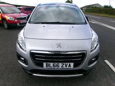 Used Peugeot 3008 Active 120 HP (88 kW) 2017 Silver SUV