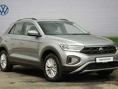 Used VW T-Roc Life 150 HP (110 kW) 2023 Silver SUV