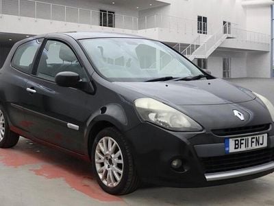 Used Renault Clio II Dynamique 2011 Black Hatchback