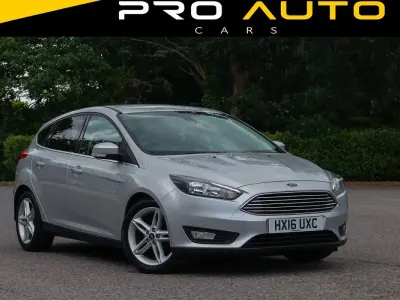Used Ford Focus Zetec 2016 Silver Hatchback