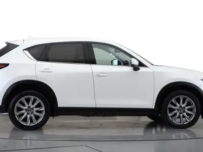 Used Mazda CX-5 Inclusive 150 HP (110 kW) 2020 White SUV