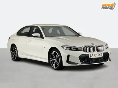 Begagnad BMW 330e M Sport 292 HK (214 kW) 2022 Vit Sedan