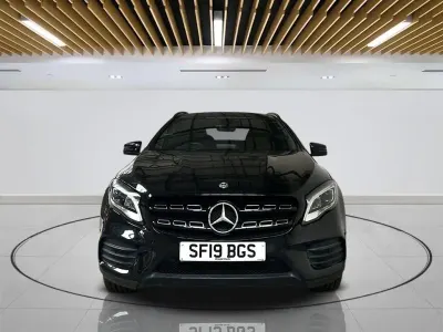 Usado Mercedes GLA200 AMG line 156 HP (114 kW) 2019 Preto SUV